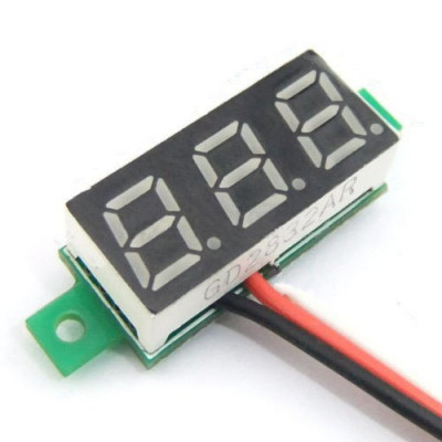 0.72 cm (0.28 inch) 0-100V Three Wire DC Voltmeter Red